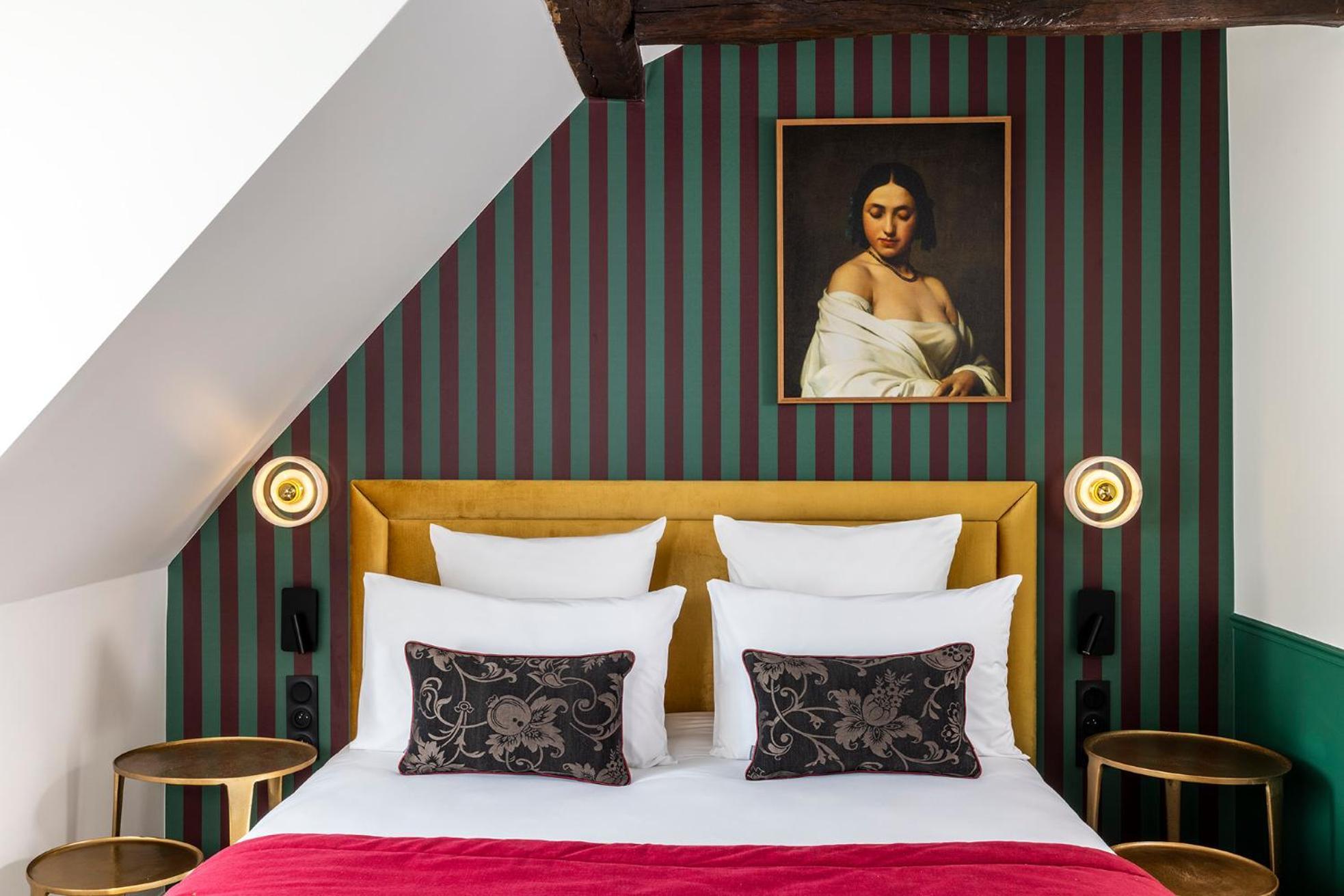 Luxury Quadruple Room
