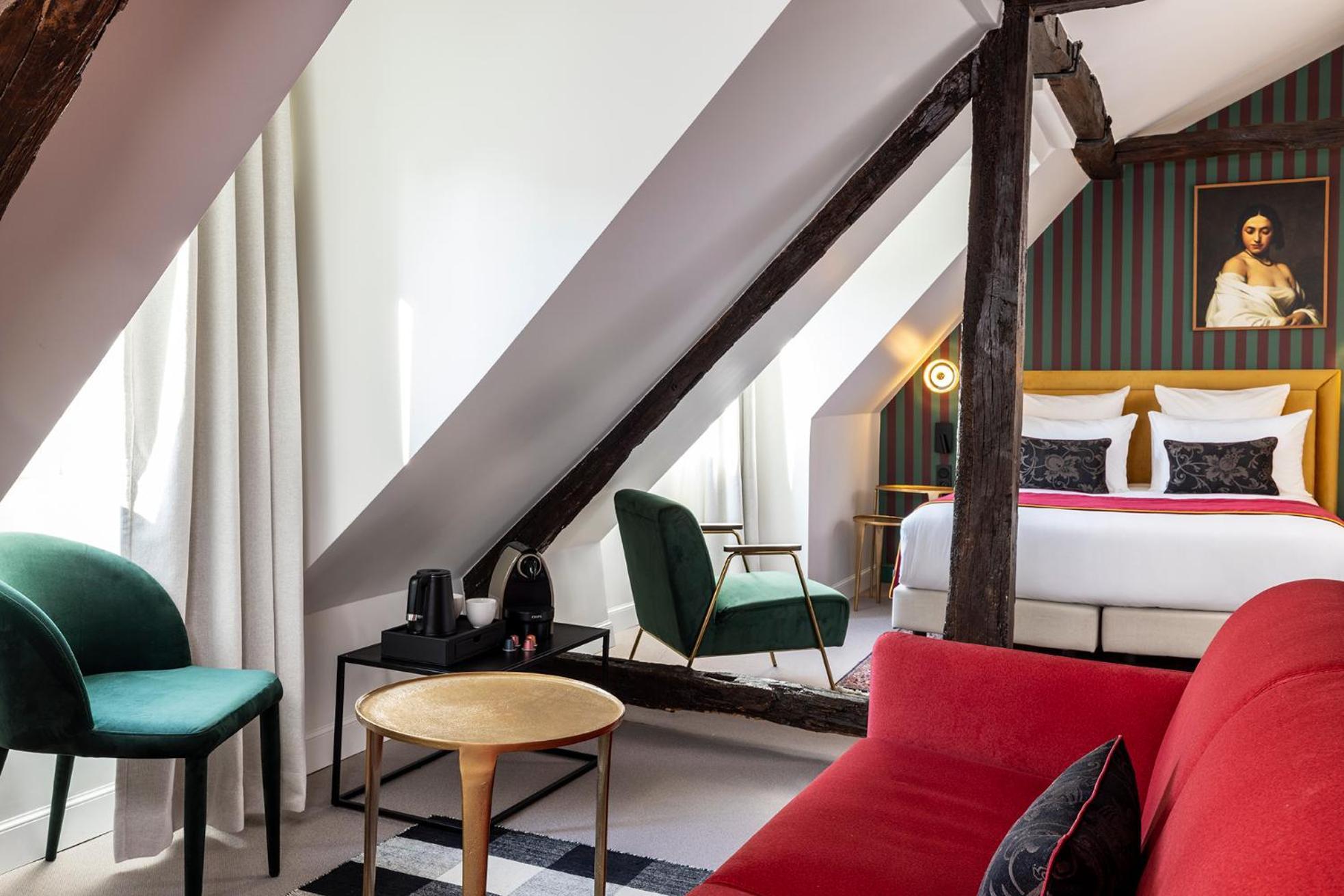Luxury Quadruple Room