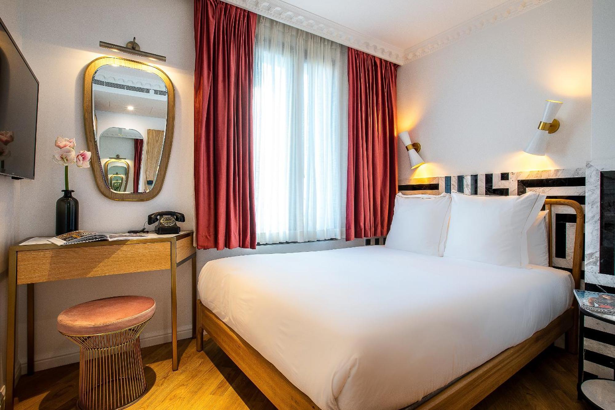 Classic Double Room