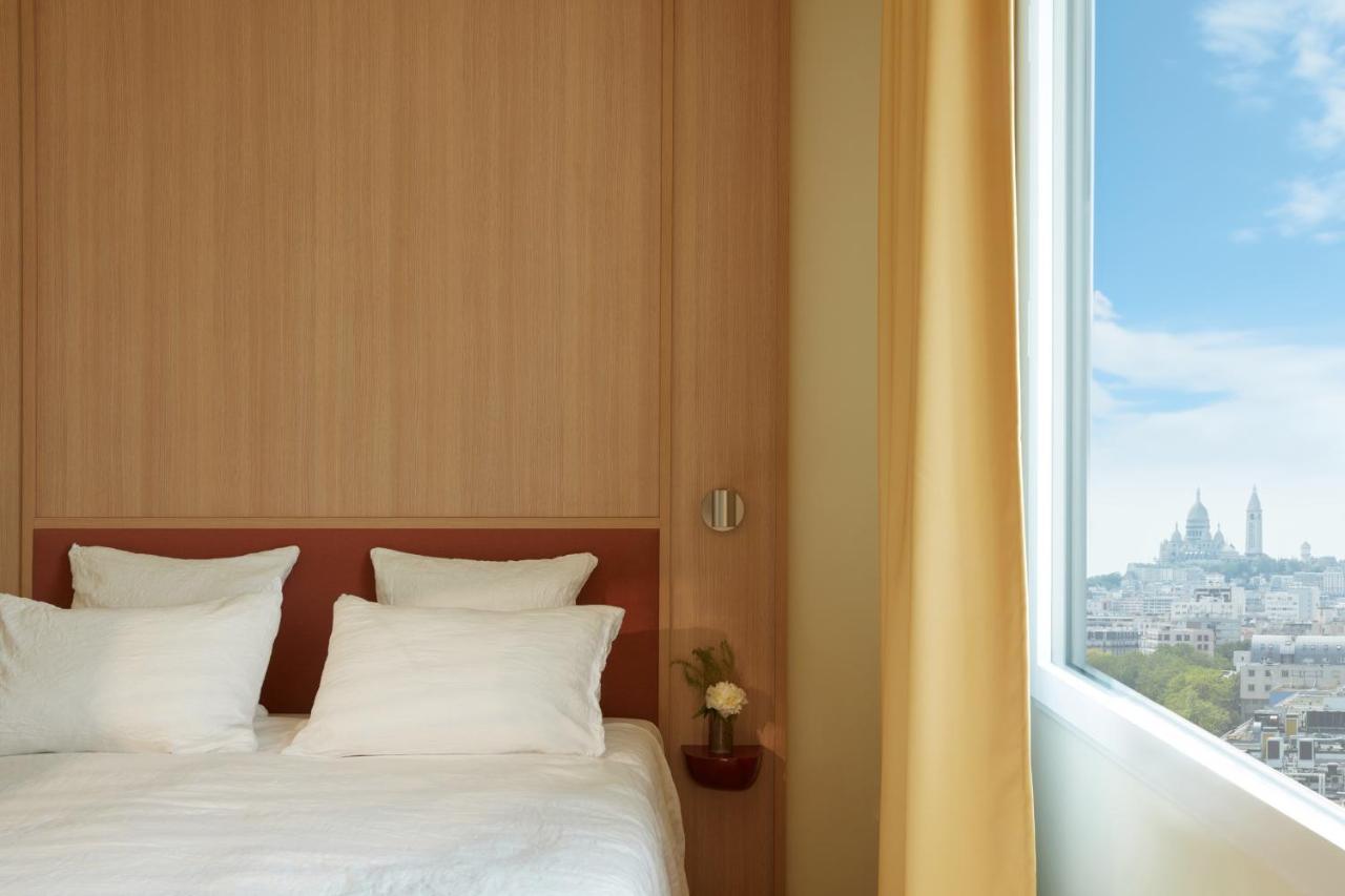 Classic Double Room with Sacré-Cœur view