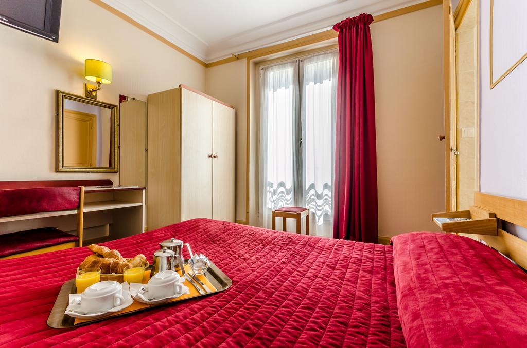 Double Room with View