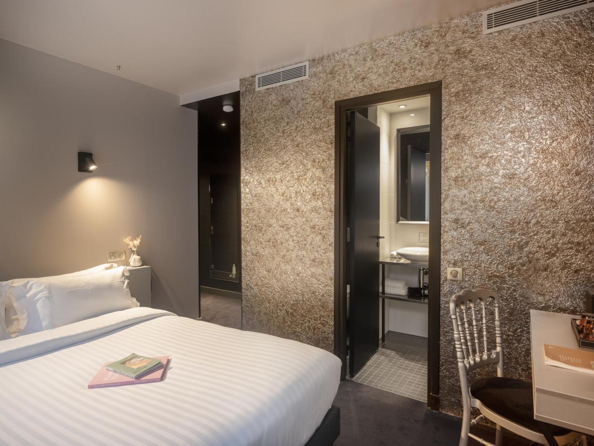 Superior Double or Twin Room,1498912174:JPEG
