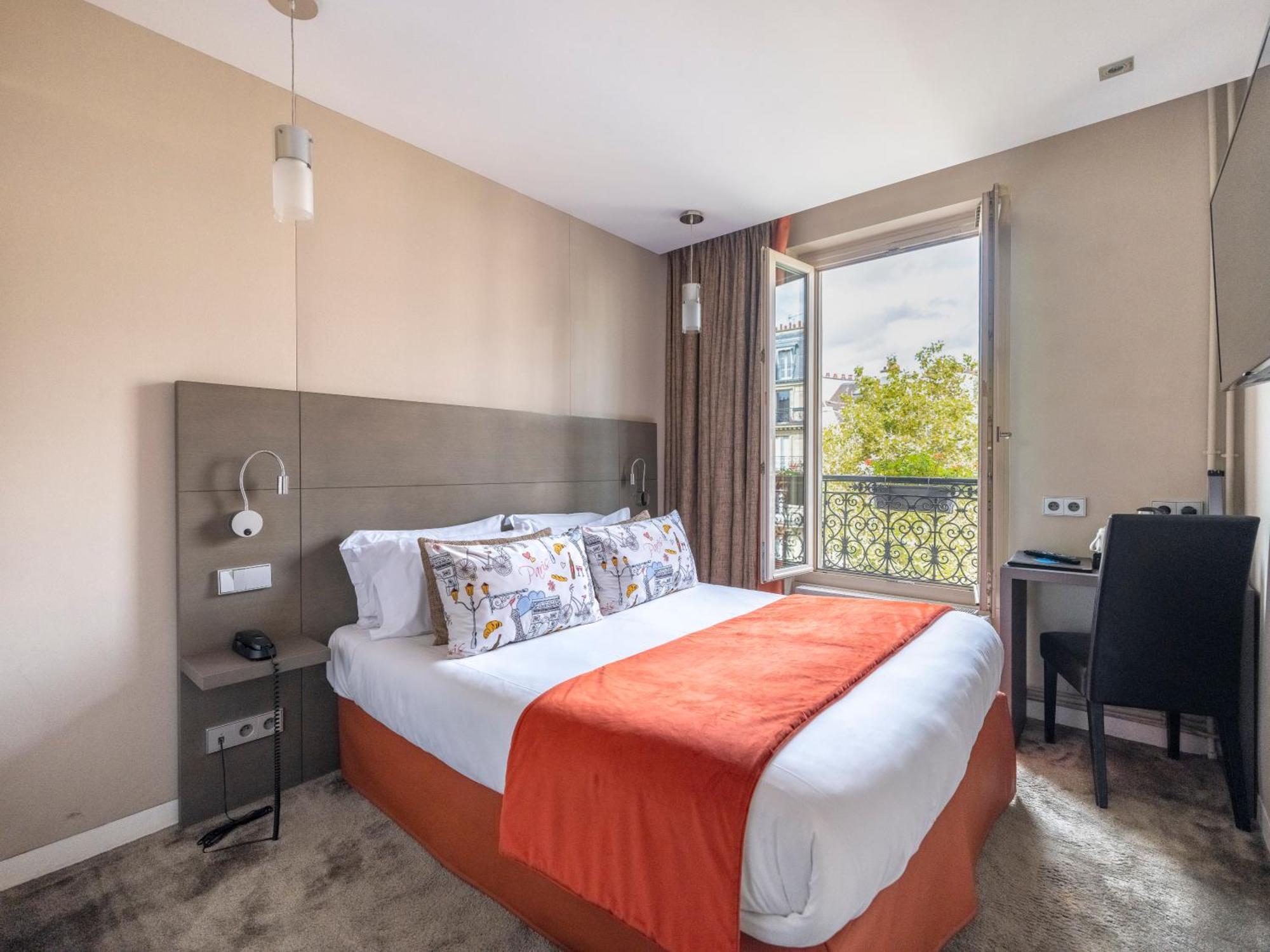 Superior Single Room