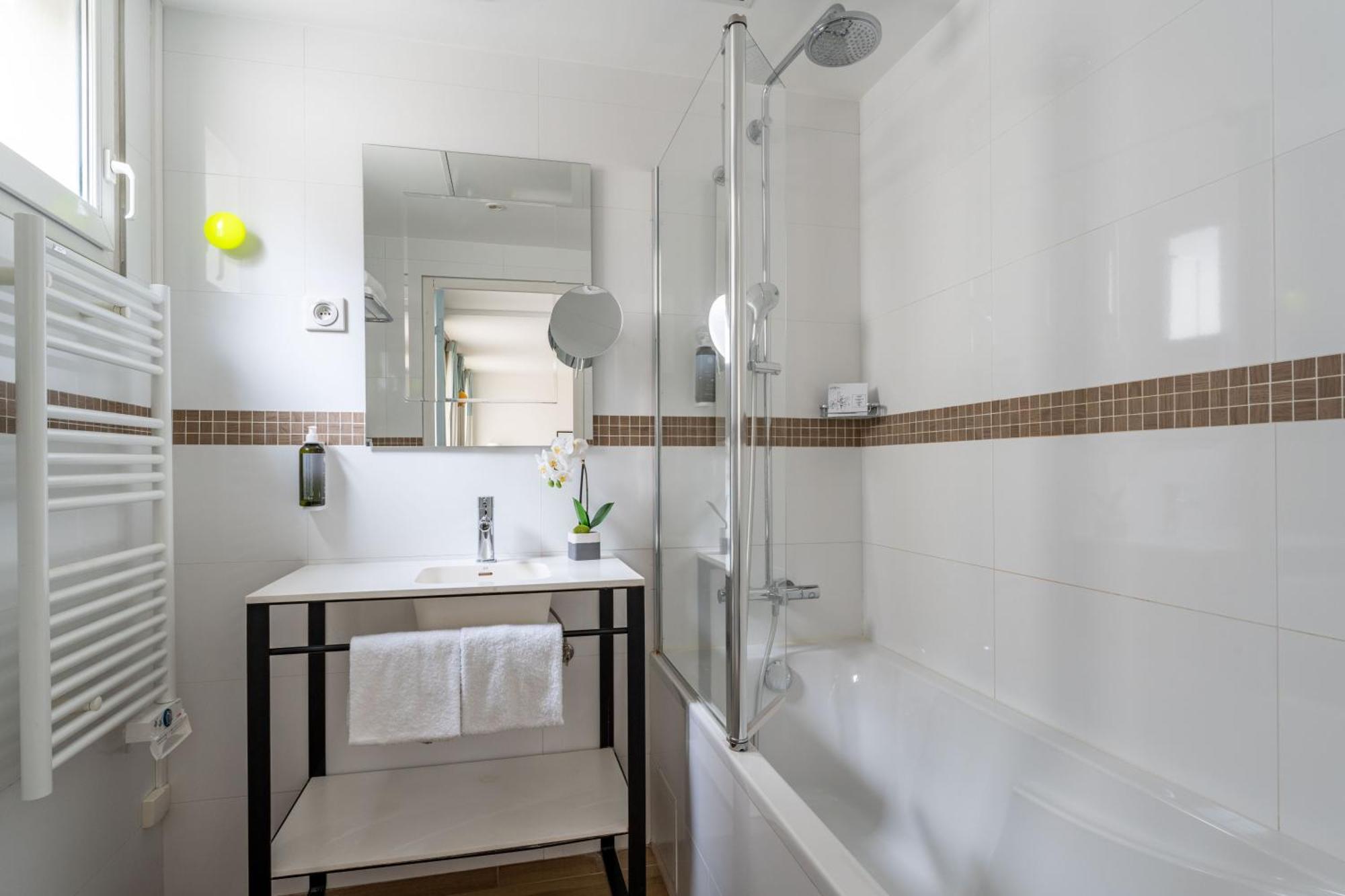 Privilege Room
