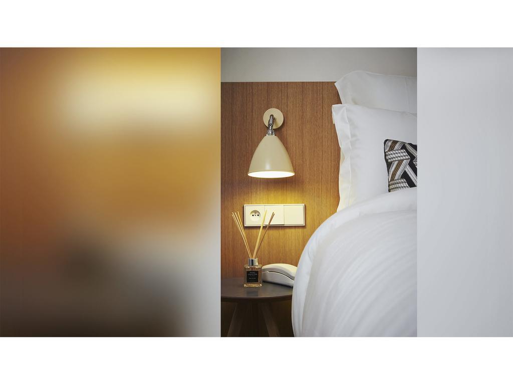 Classic Adjacent Rooms