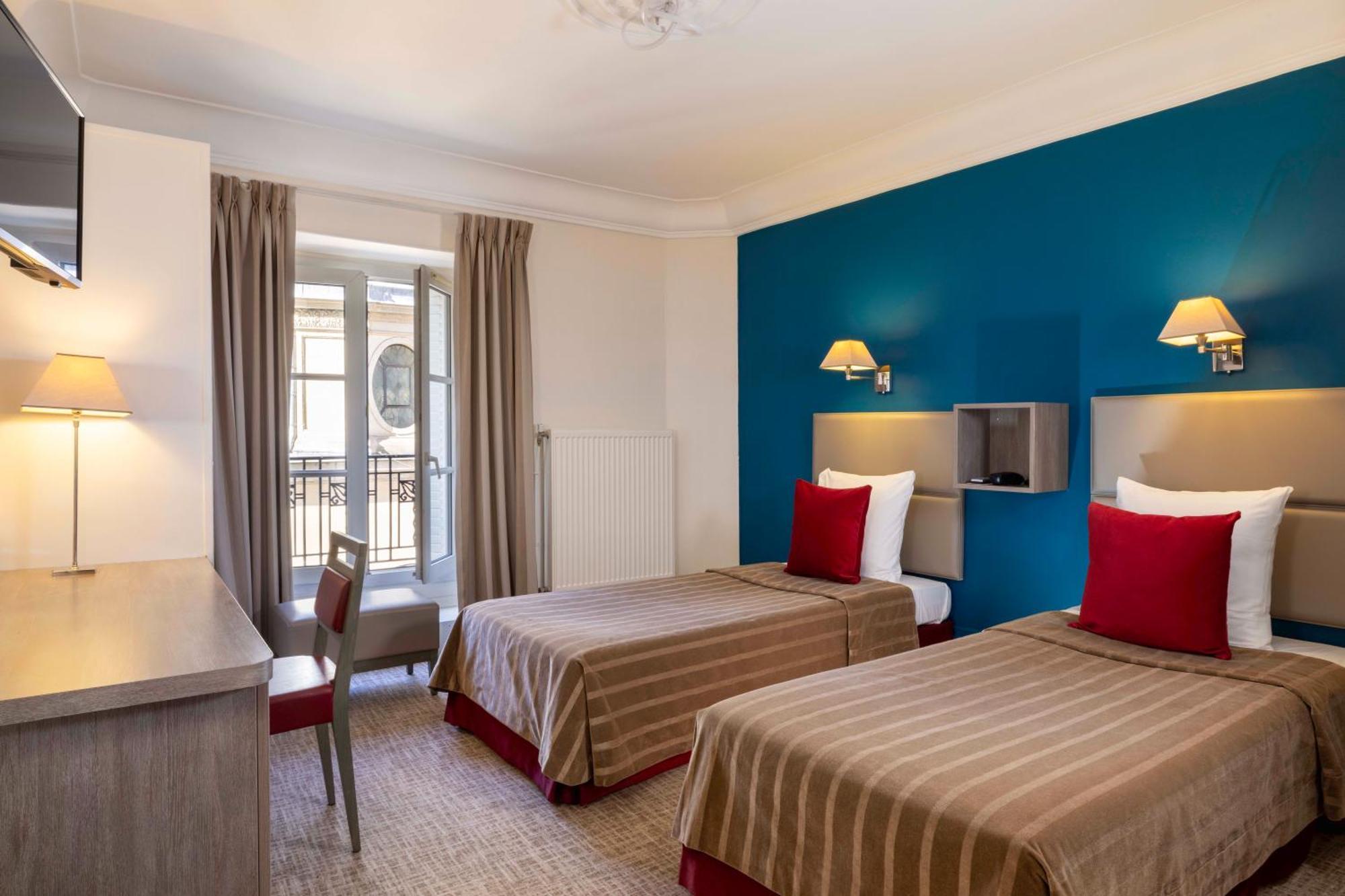 Superior Twin Room,1602339226:JPEG
