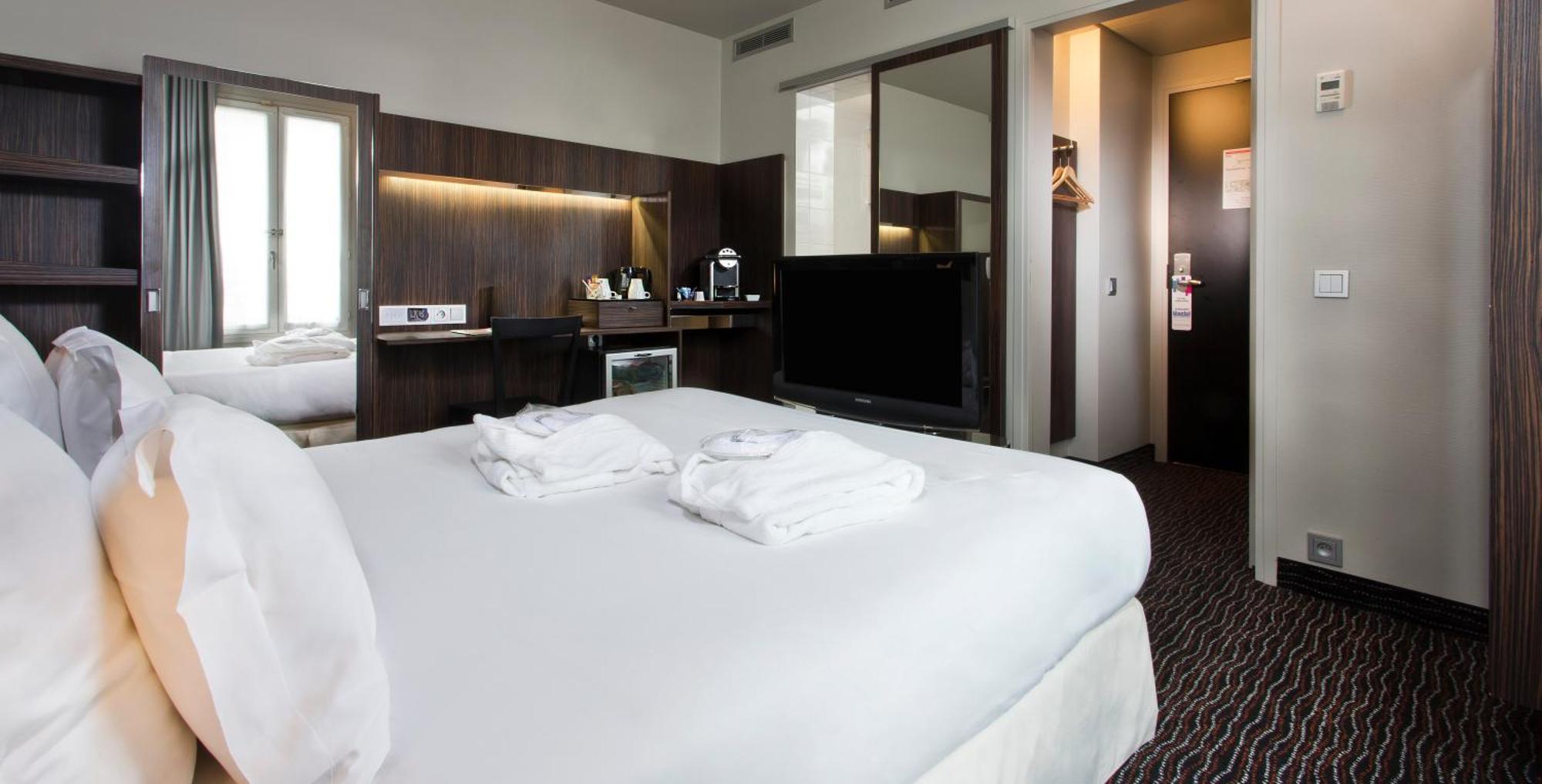 Club Double Room