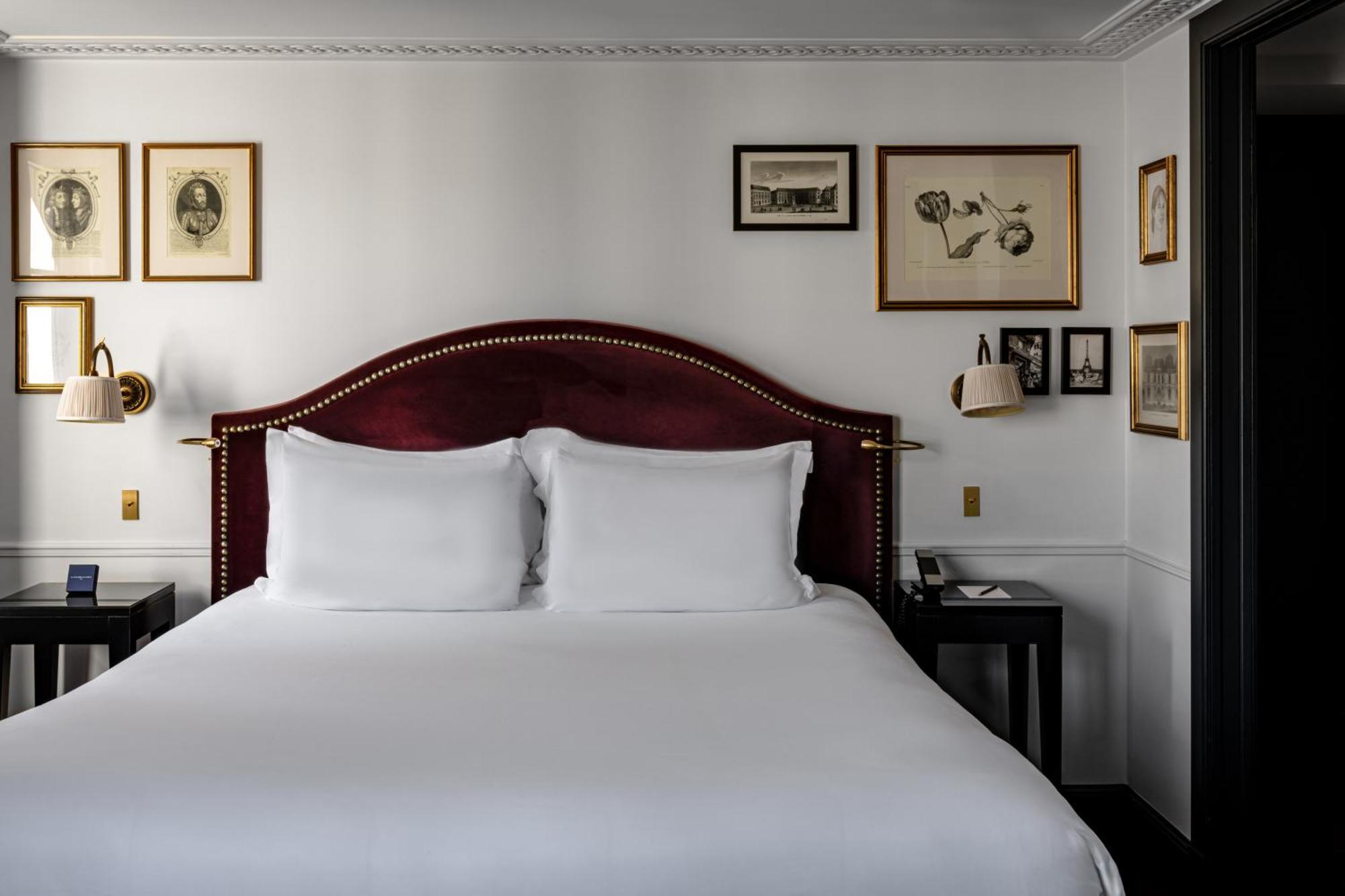 Suite with City View