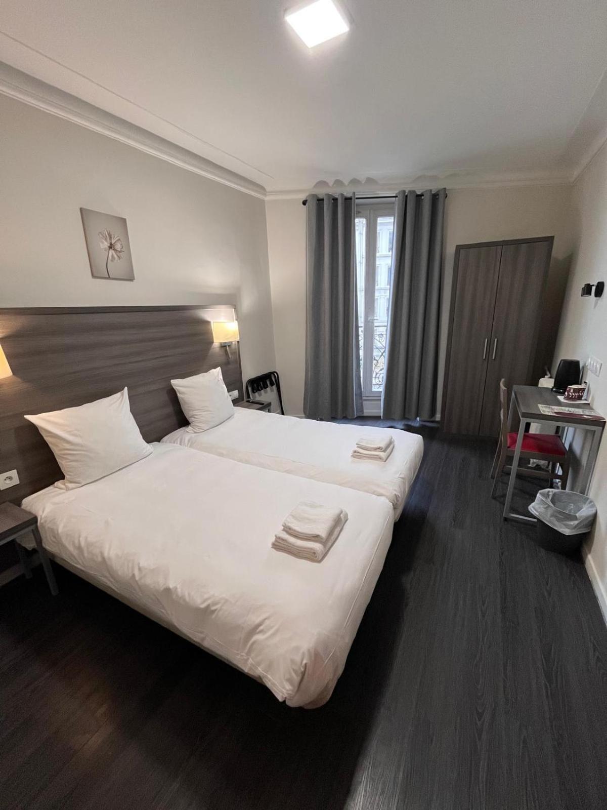 Twin Room,1658065006:JPEG