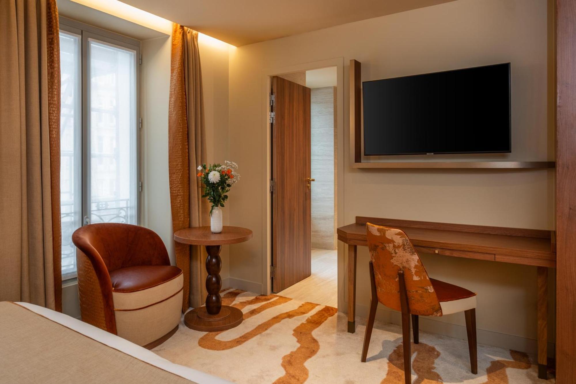 Deluxe Triple Room,1758382649:JPEG