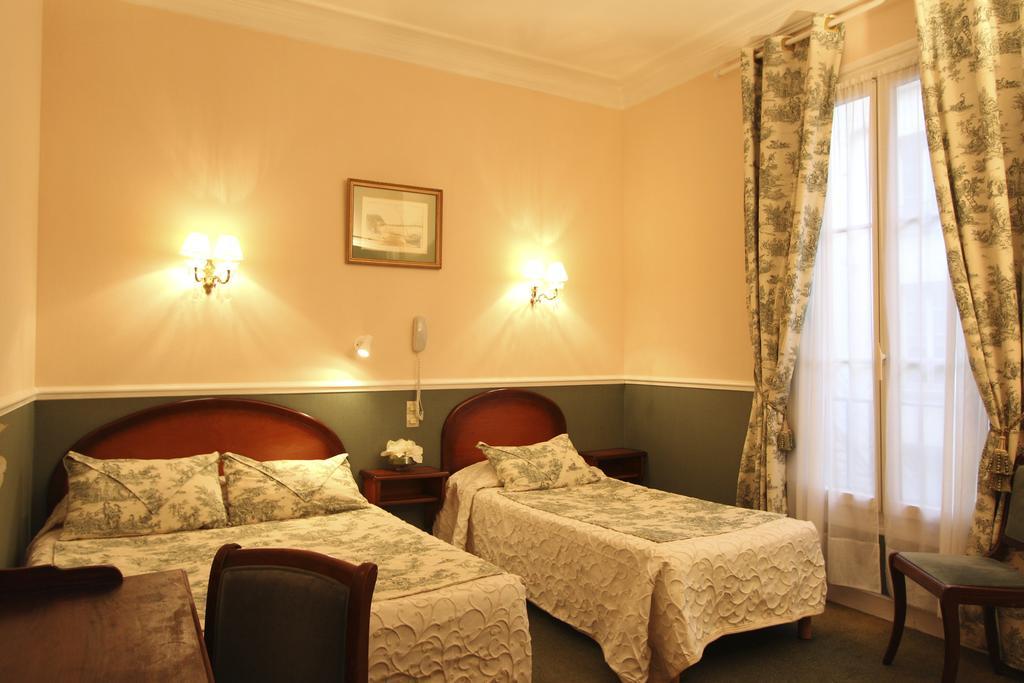 Classic Triple Room