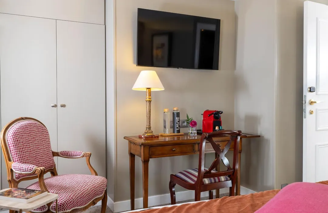 Hotel Le Relais Des Halles-1