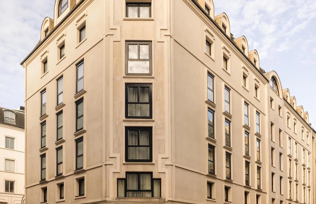 Hotel Des Grands Voyageurs-1