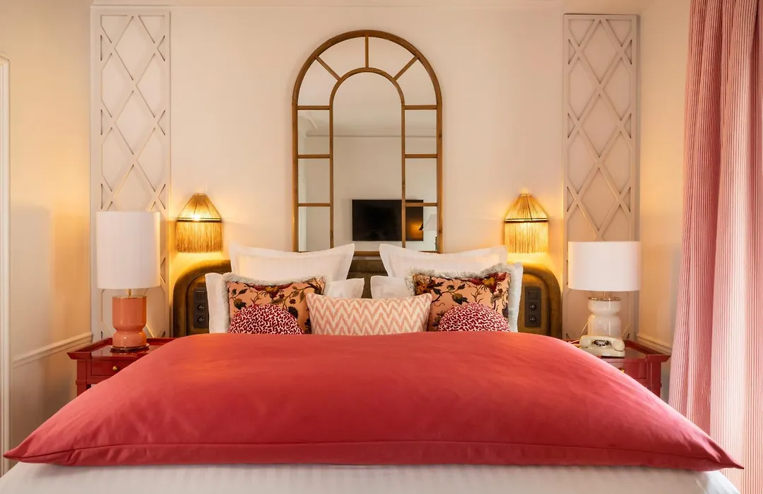 Hotel Le Lavoisier & Spa-1