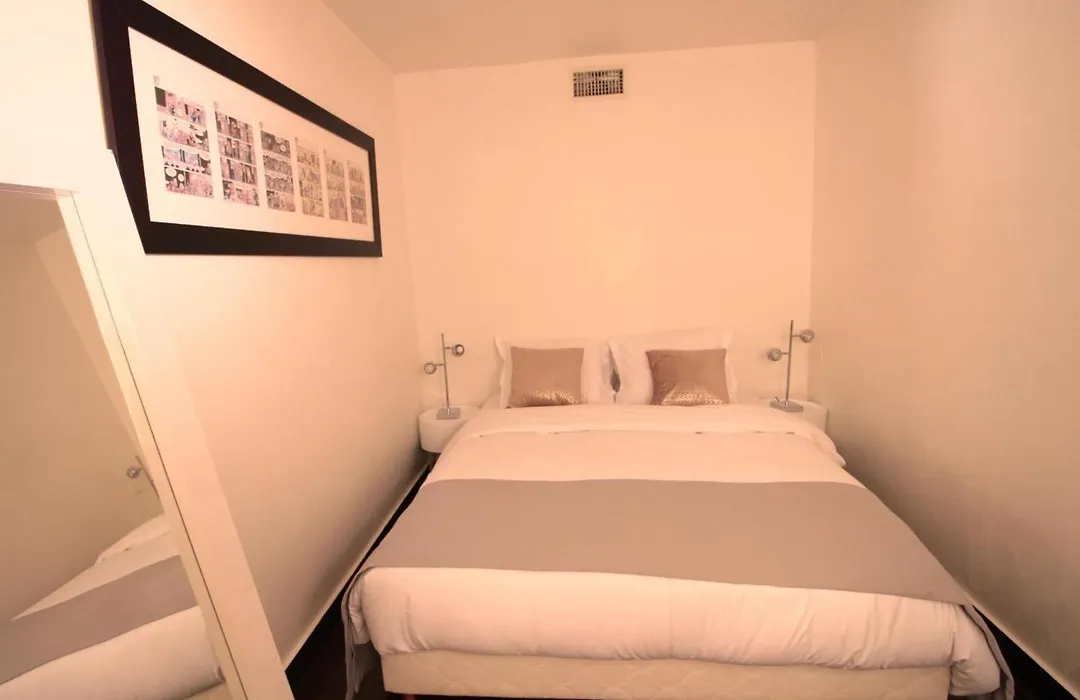 Short Stay Paris Apartments-1