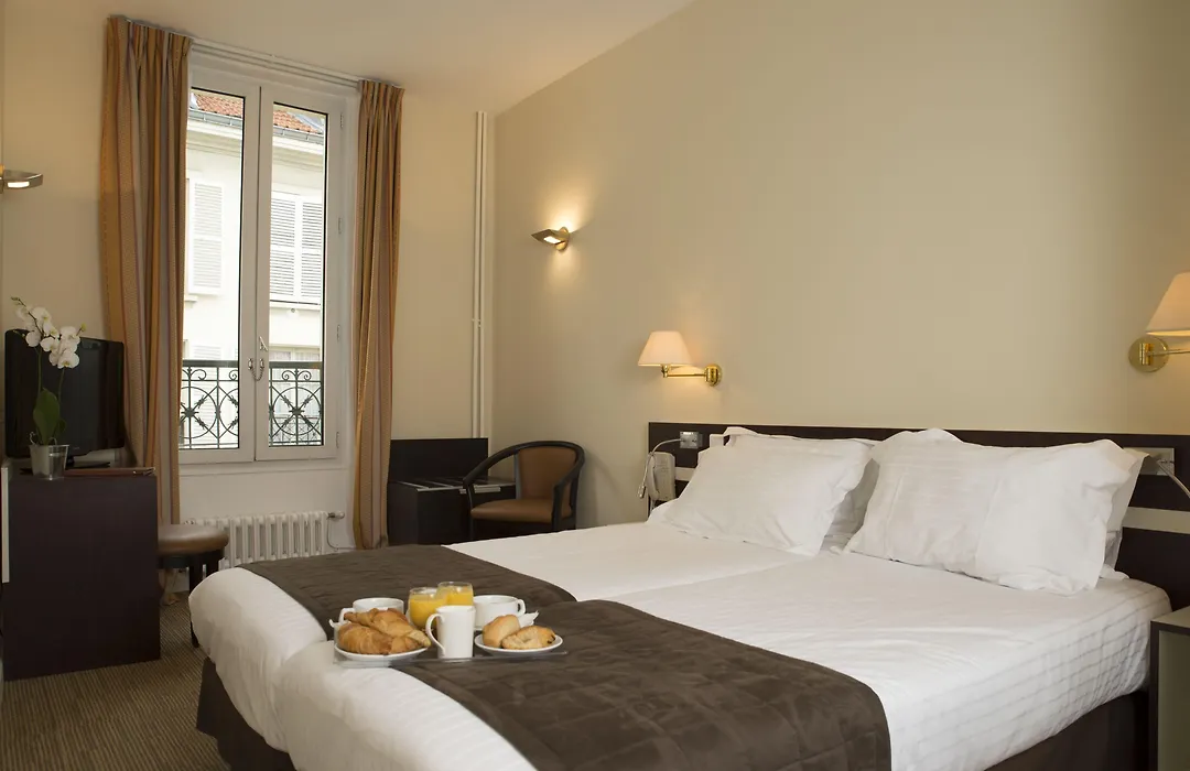 Hotel Du Nord Et De L'Est-1