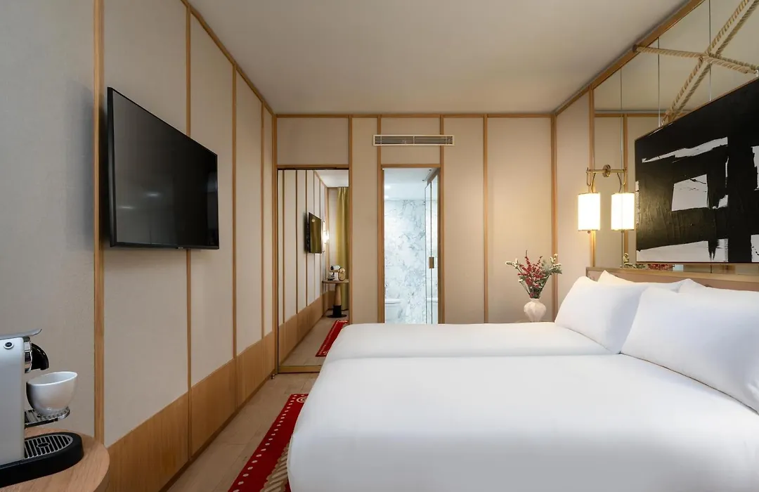 Le Belgrand Hotel Paris Champs Elysees, Tapestry By Hilton-1