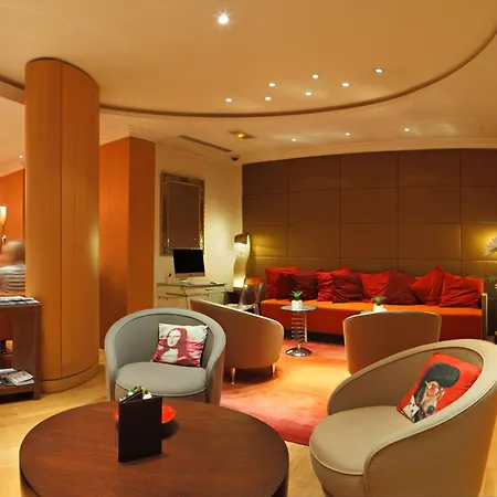 Westside Arc De Triomphe Hotel-2