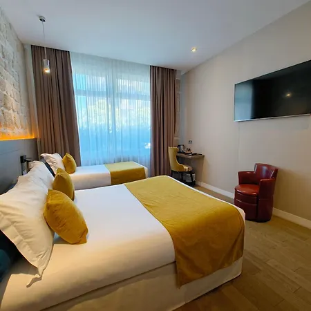 Familia Hotel-2