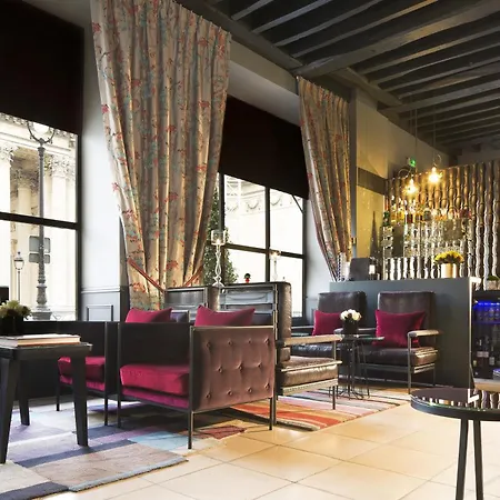 Hotel Les Dames Du Pantheon-3