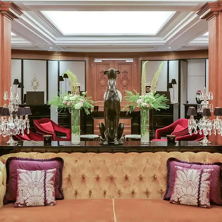 Maison Astor Paris, Curio Collection By Hilton-3