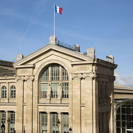 Hotel Whistler - Gare Du Nord-3