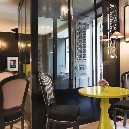 Les Plumes Hotel-3