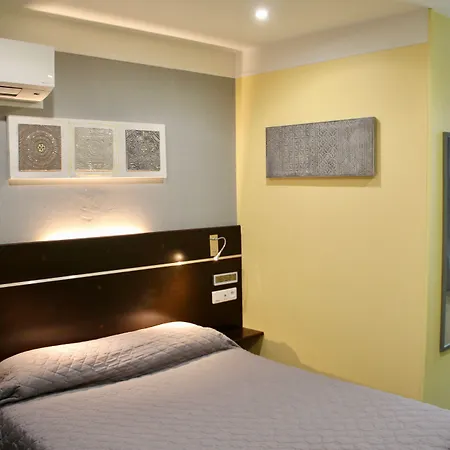 Hotel Des Pyrenees-2