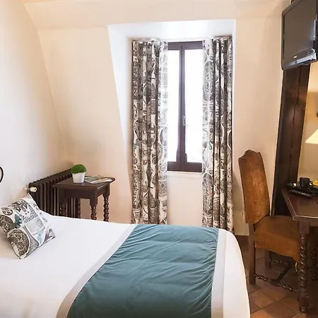 Castex Hotel-2
